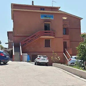  Bed & Breakfast Tra Rocce E Mare Italia